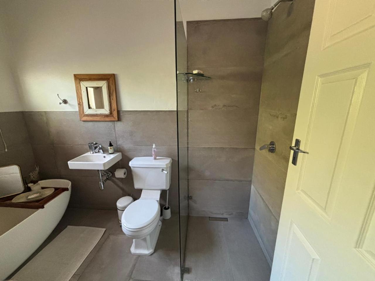 Stellenhaus Guest Cottage ステレンボッシュ エクステリア 写真